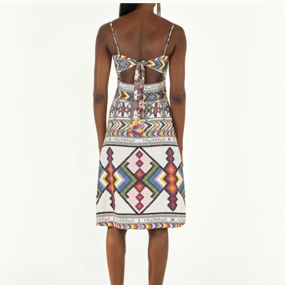 Farm Rio Amulet Midi Dress Size Medium - Picture 2 of 9